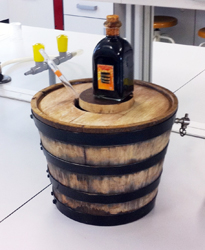 Vinagre de melaza elaborado por la UPM